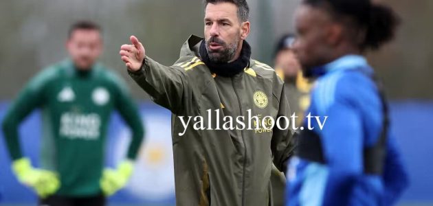 فان نيستلروي نجم ليستر سيتي يشعر بالألم بعد رحيله القسري عن مانشستر يونايتد